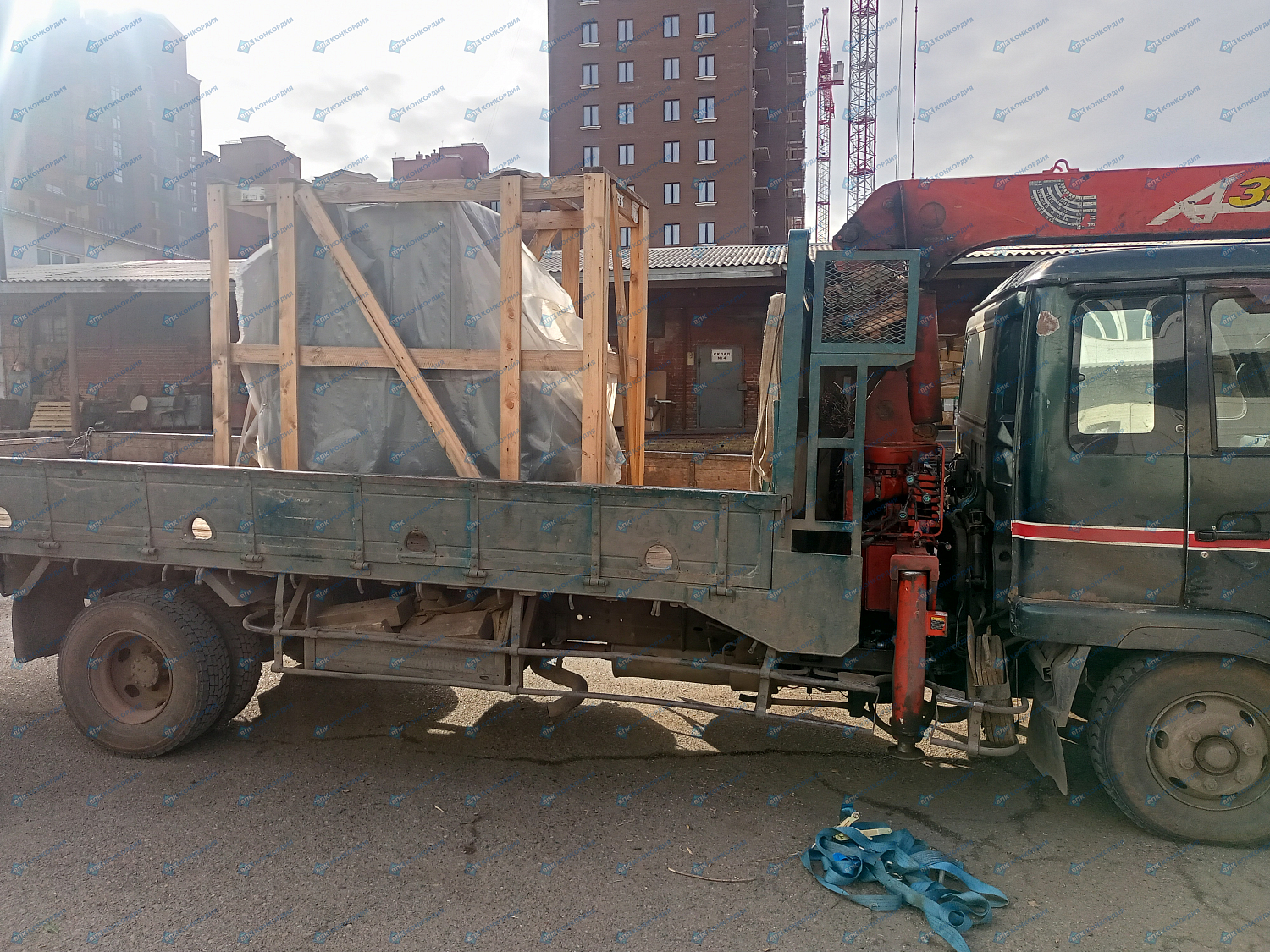 Отгрузка винтового компрессора Zammer SKTG11-15-500 в г. Красноярск